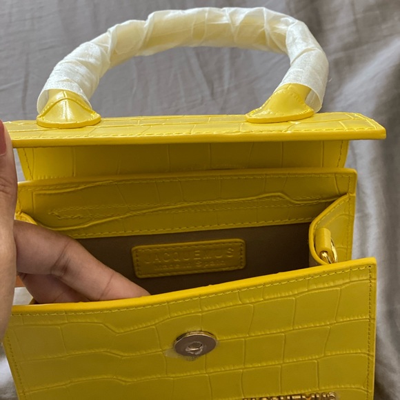 Jacquemus Mini Bag - Picture 4 of 6